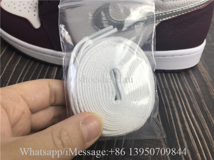 Air Jordan 1  Retro High Bordeaux