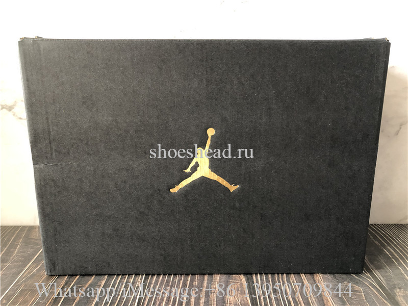 Air Jordan 1 Retro Low Black Toe