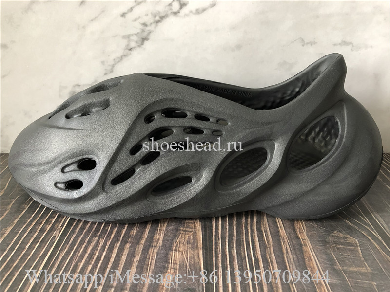 Adidas Yeezy Foam Runner Onyx HP8739