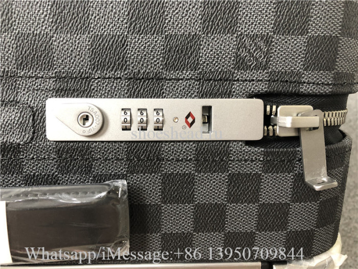 Louis Vuitton Damier Graphite Canvas Horizon Luggage N41646
