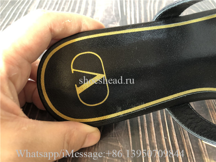 Valentino Garavani Rockstud Slide Sandal