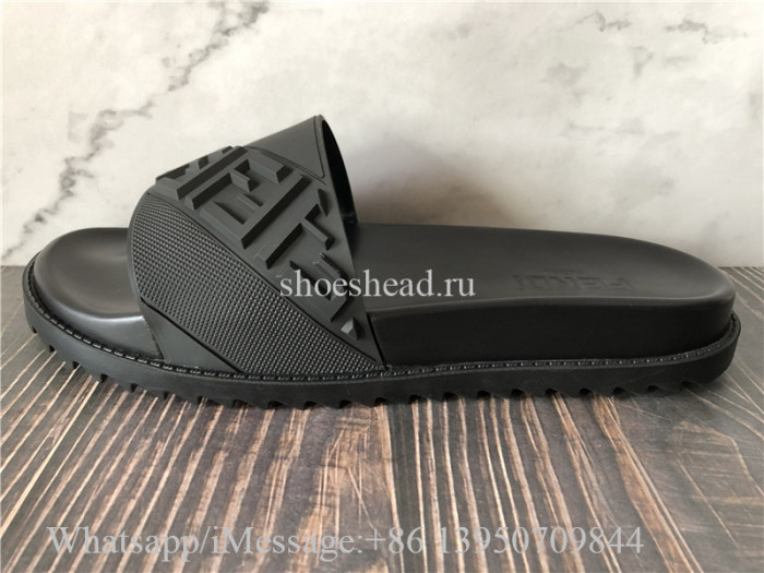 Fendi FF-embossed Slides