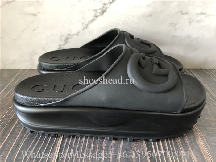 Gucci Women's Slide Sandal With Interlocking G Black