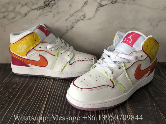 Air Jordan 1 Mid SE GS Edge Glow