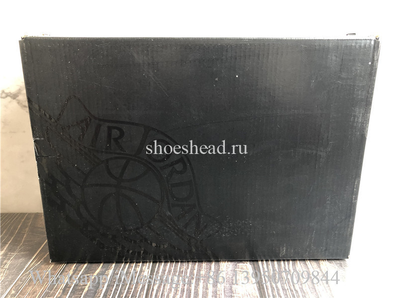 Air Jordan 1 Retro Mid SE Inside Out