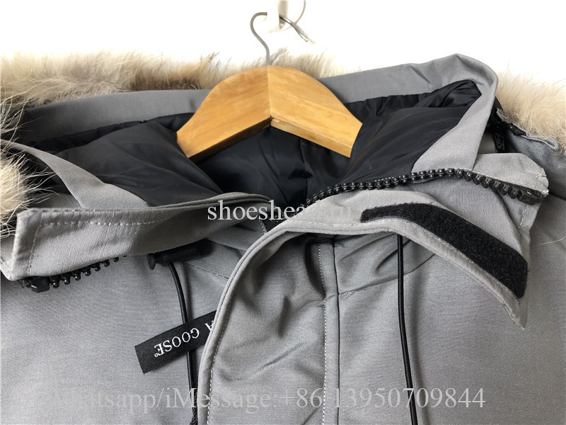 Canada Goose Down Jacket Grey