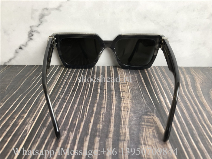 Louis Vuitton Sunglasses 23