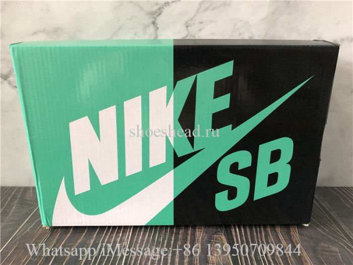 Nike SB Dunk Low PRM De La Soul