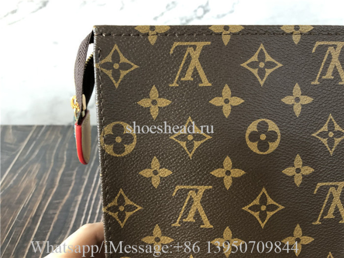 Original Quality Louis Vuitton Messenger bag M47542
