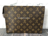 Original Quality Louis Vuitton Messenger bag M47542