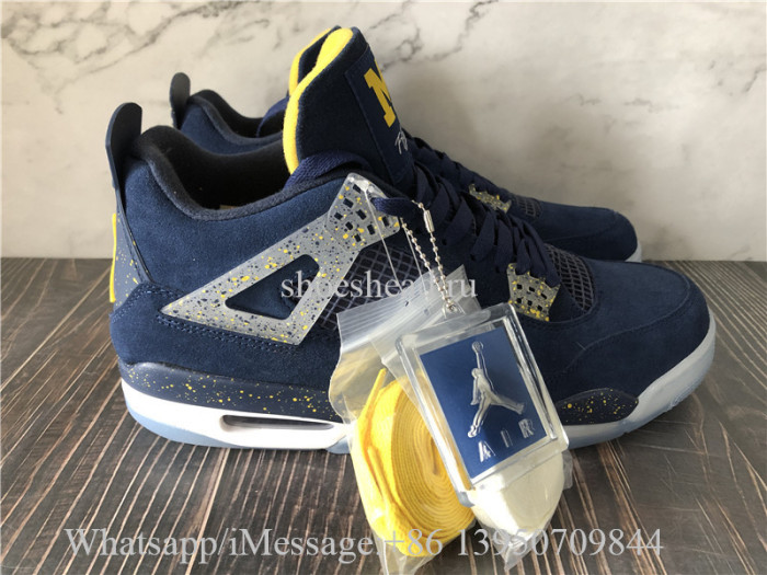 Air Jordan 4 Retro Michigan PE