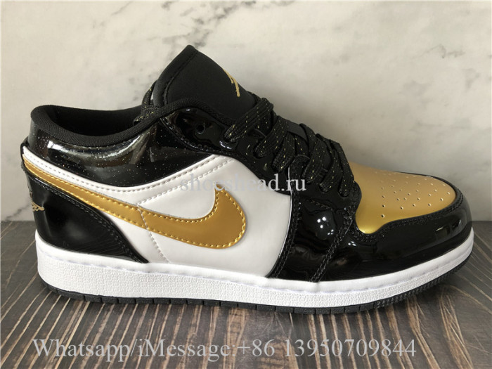 Air Jordan 1 Low  SE Metallic Gold Toe