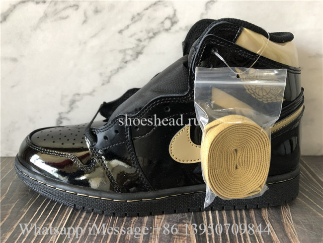 Air Jordan 1 Retro High Black Metallic Gold