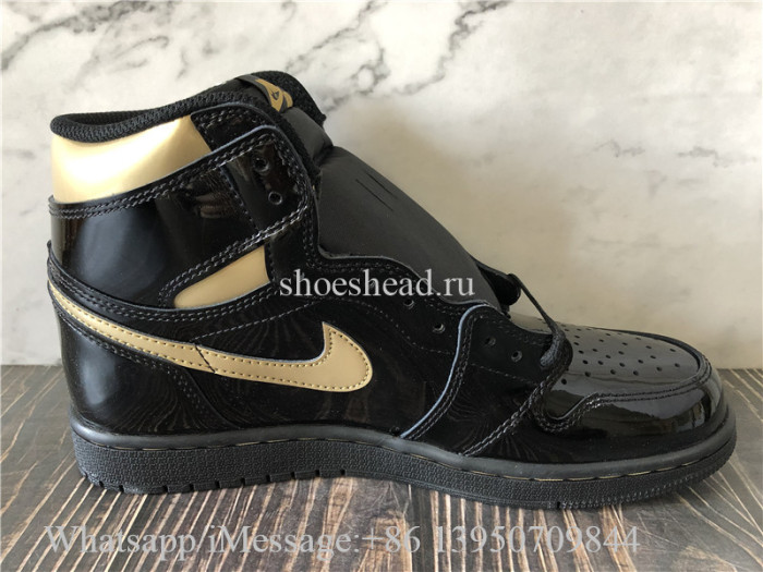 Air Jordan 1 Retro High Black Metallic Gold