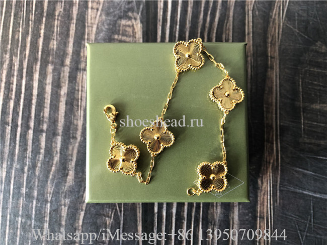 Van Cleef & Arpels Vintage Alhambra Bracelet 02