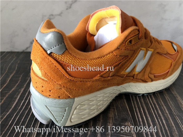 New Balance 2002R Protection Pack Vintage Facts Sneaker Orange