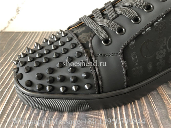 Christian Louboutin Low Top Sneaker Black