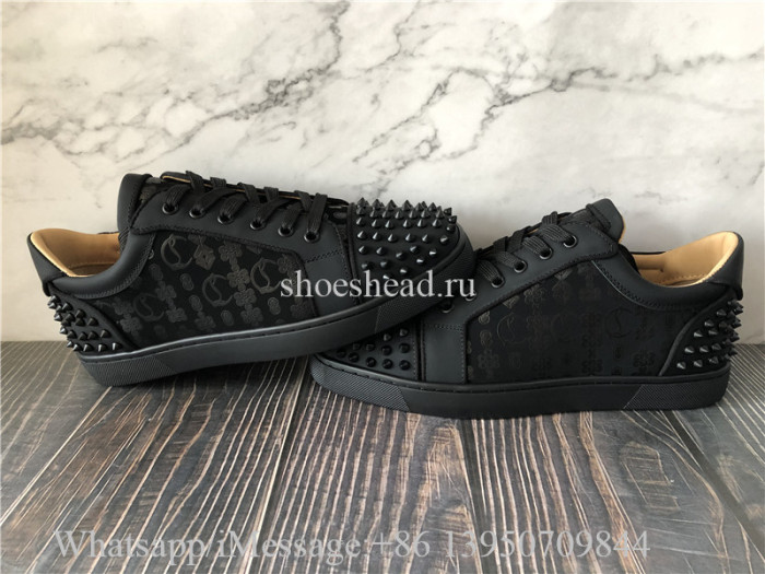 Christian Louboutin Low Top Sneaker Black