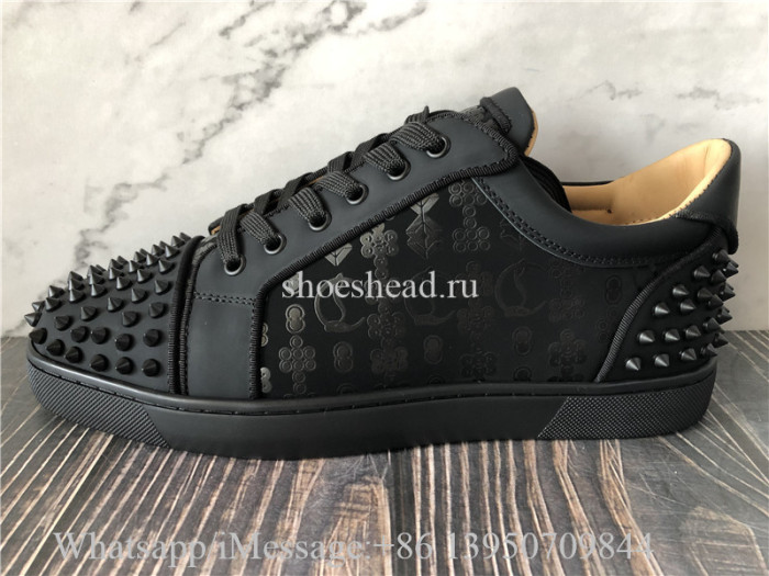 Christian Louboutin Low Top Sneaker Black