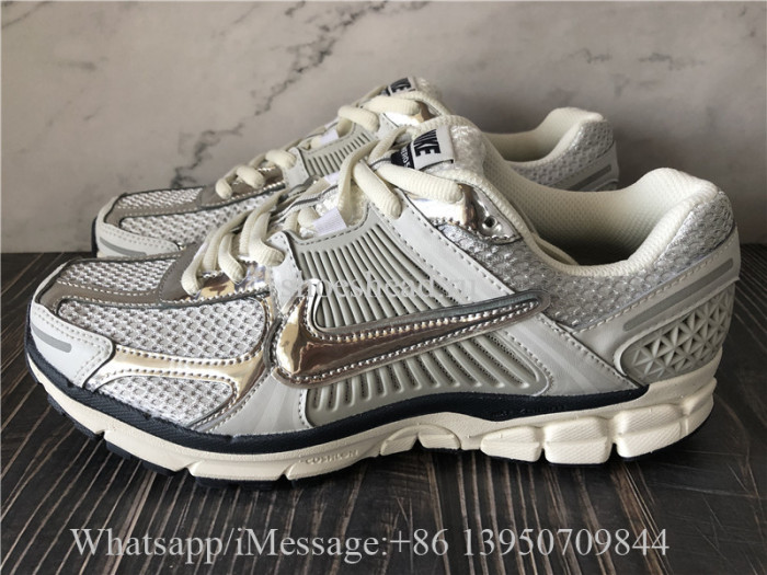 Nike Zoom Vomero 5 Photon Dust Metallic Silver