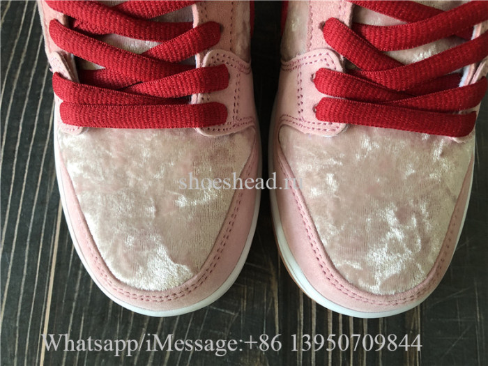Nike SB Dunk Low Pro QS Valentine's Day Strangelove