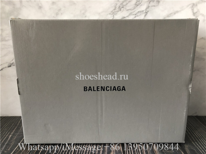 Balenciaga 700 Trainer Triple Black