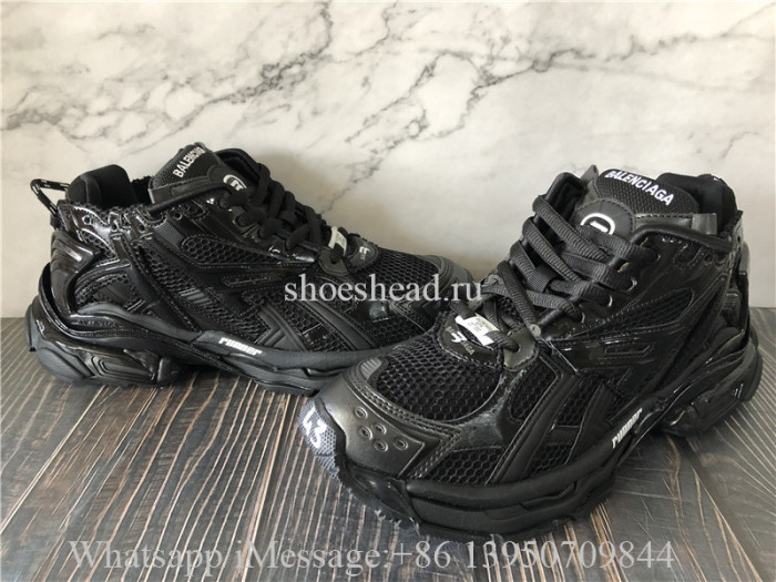 Balenciaga 700 Trainer Triple Black