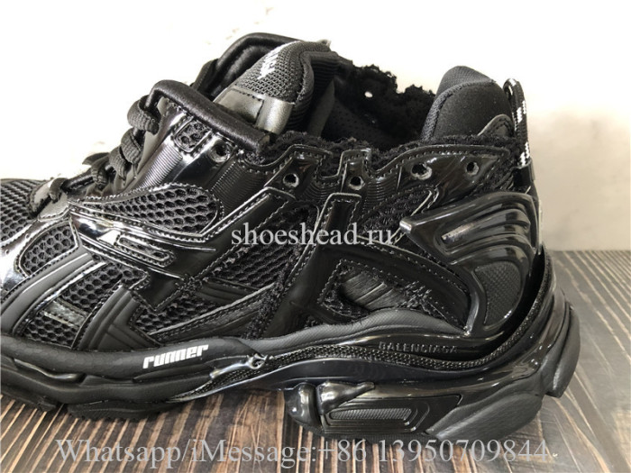 Balenciaga 700 Trainer Triple Black