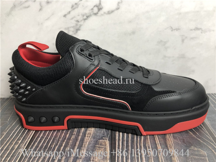 Christian Louboutin Low Top Sneaker Black Red