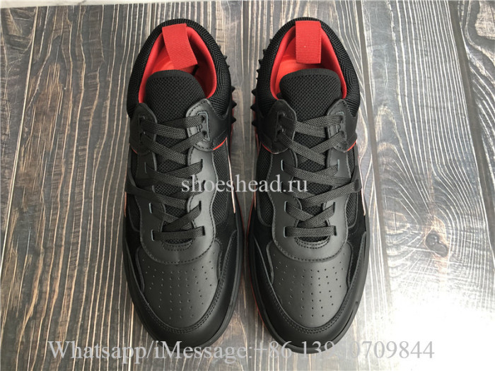 Christian Louboutin Low Top Sneaker Black Red