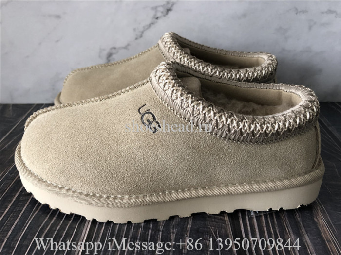 UGG Low Top Boots Cream
