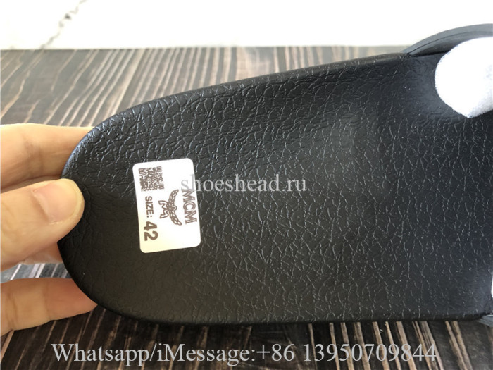 MCM Black Slide
