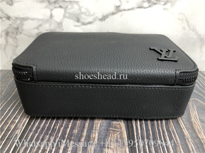 Original Louis Vuitton Alpha Wearable Wallet M59161