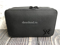 Original Louis Vuitton Alpha Wearable Wallet M59161