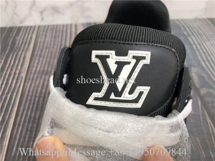 Louis Vuitton Trainer Triple Black