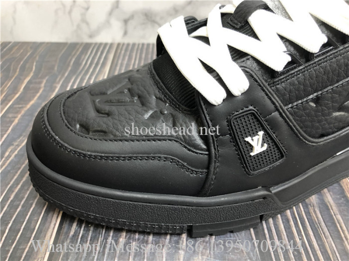 Louis Vuitton Trainer Triple Black