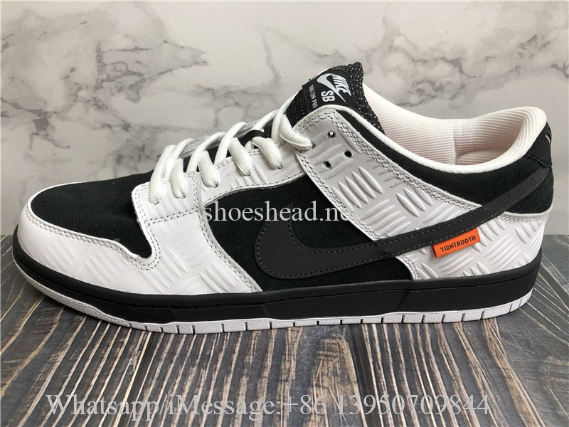 Nike SB Dunk Low Tightbooth