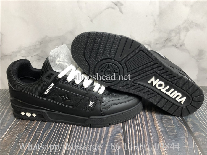 Louis Vuitton Trainer Triple Black