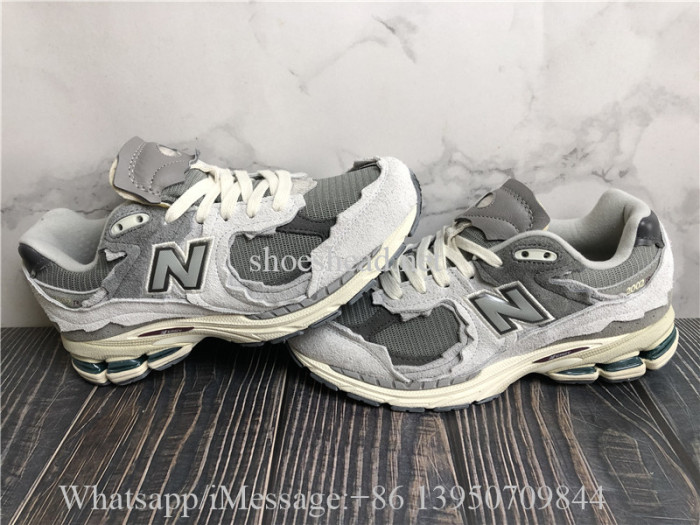 New Balance 2002R Protection Pack Sneaker
