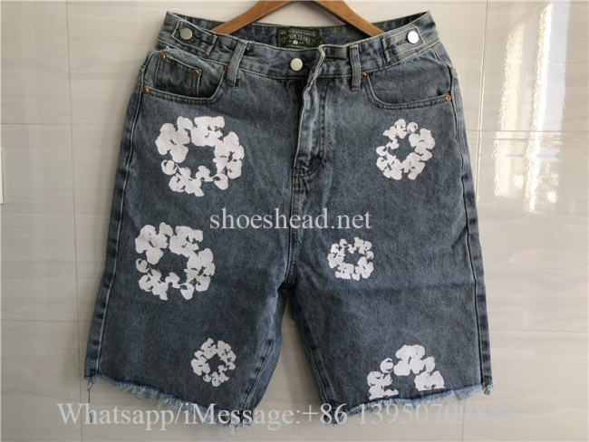 Denim Tears Cotton Wreath Jean Shorts Light Wash