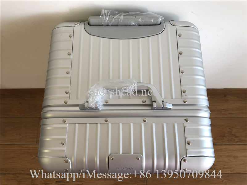 Rimowa Trunk Plus Large Check-in Suitcase In Silver