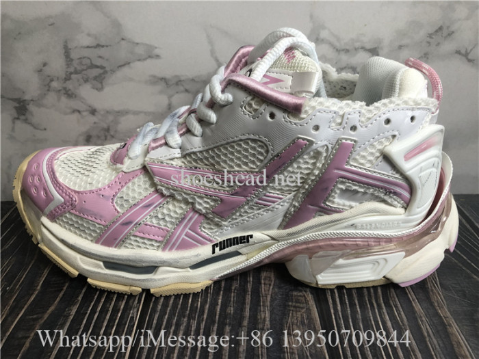 Balenciaga 700 Trainer Pink White