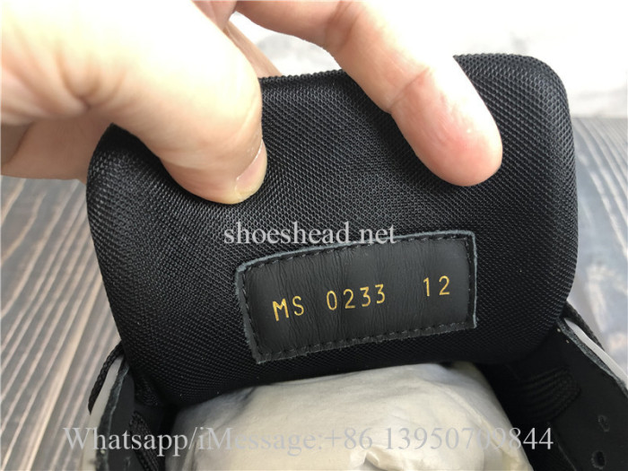 Louis Vuitton Damier LV Sneakers