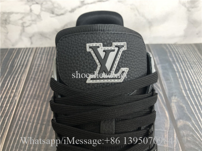 Louis Vuitton Damier LV Sneakers