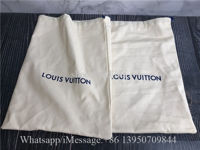 Louis Vuitton Damier LV Sneakers