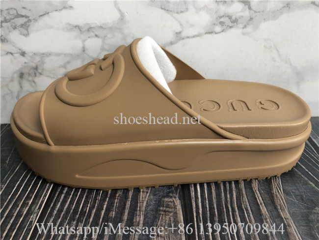 Gucci Women's Slide Sandal With Interlocking G Brown