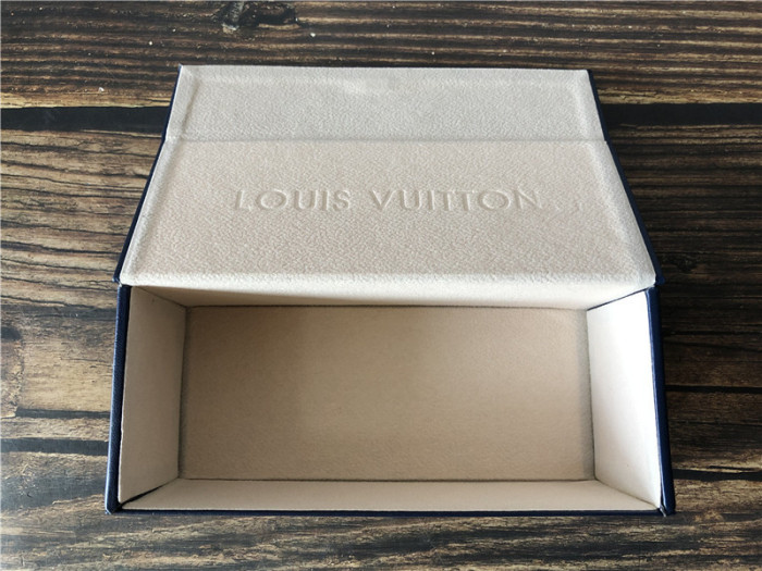 Louis Vuitton Sunglasses 29
