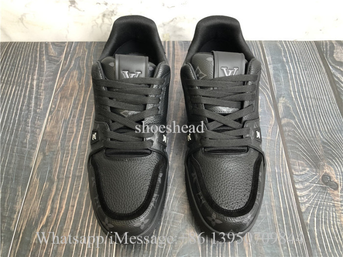 Louis Vuitton Trainer Black