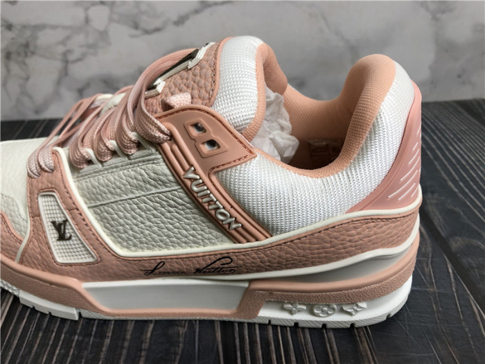 Louis Vuitton Trainer Pink