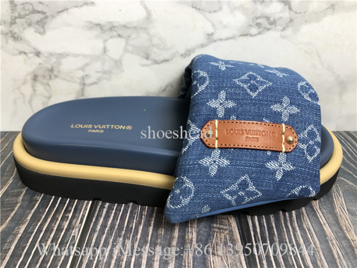 Louis Vuitton Pool Pillow Flat Comfort Mule Slide
